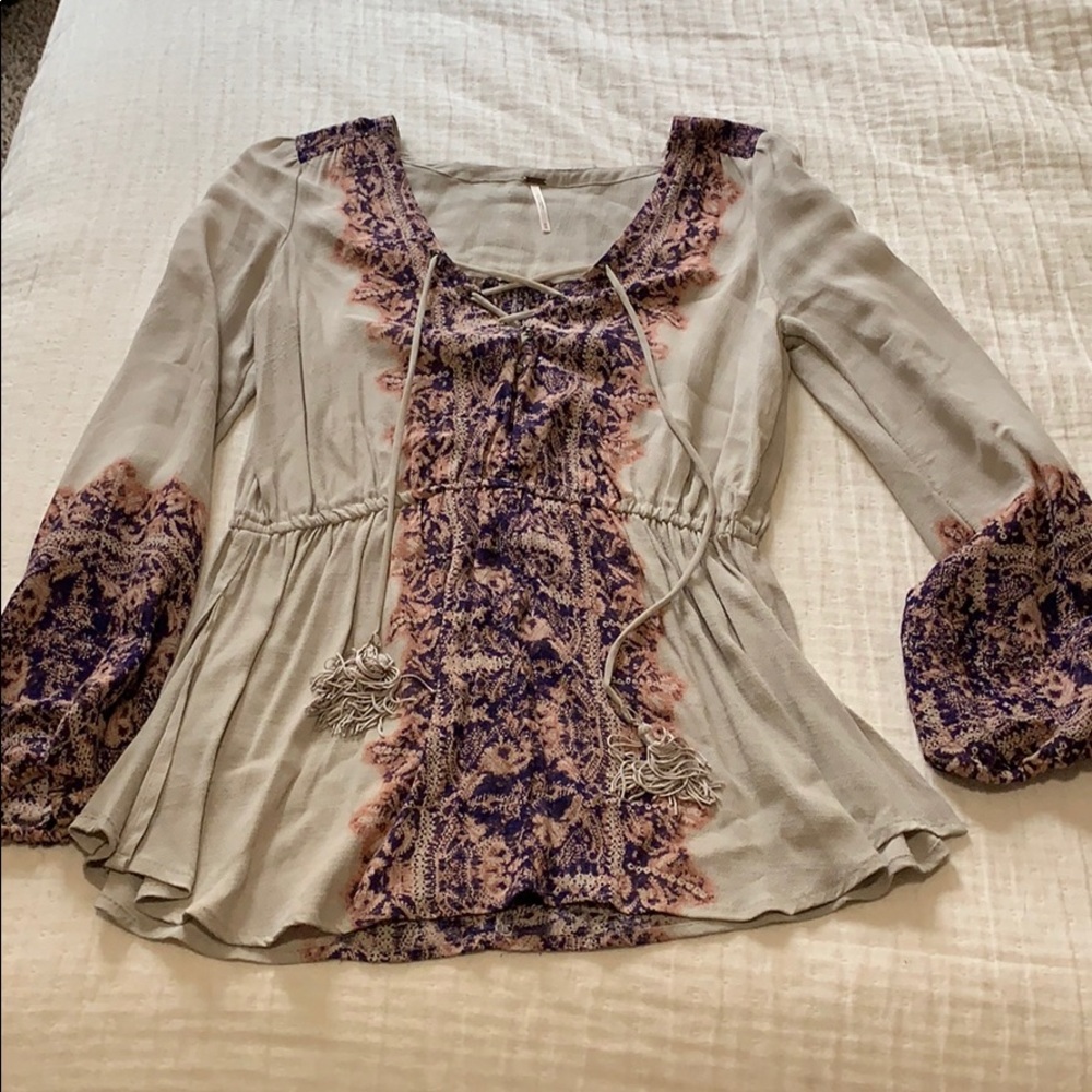 FREE PEOPLE PRINTED BLOUSE